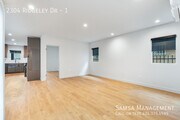 Photo - 2304 Ridgeley Dr Apartment Unit 1