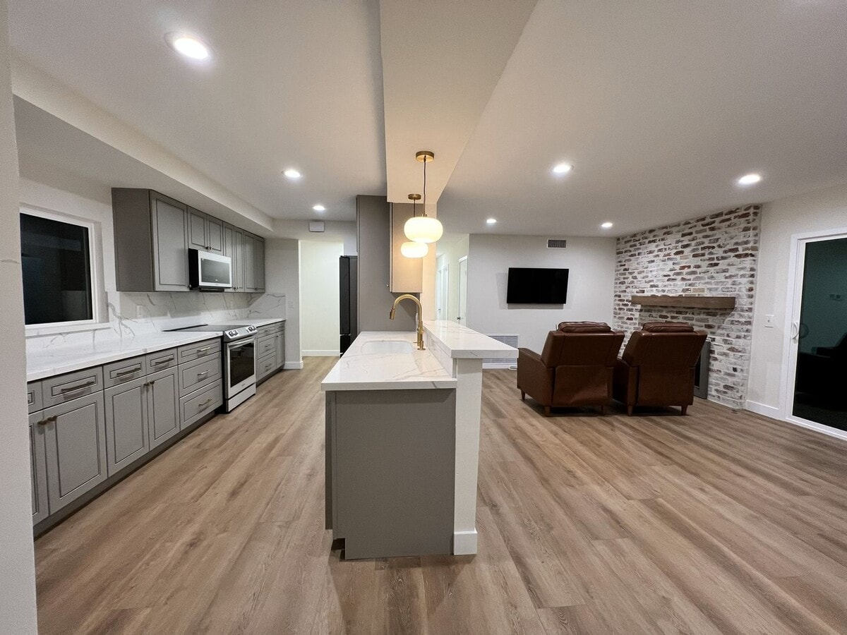 Photo - Charming ranch-style home located in a wonderful Tustin neighborhood