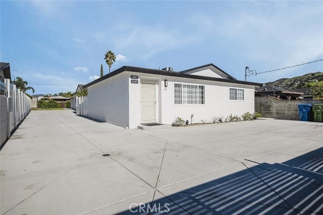 Photo - 10501 Cantara St