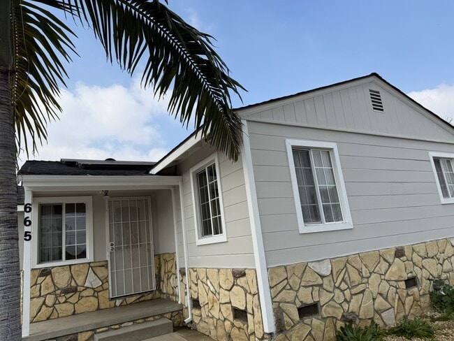 Photo - 665 Larimore Ave