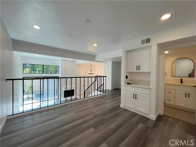 Photo - 4640 Glencoe Ave