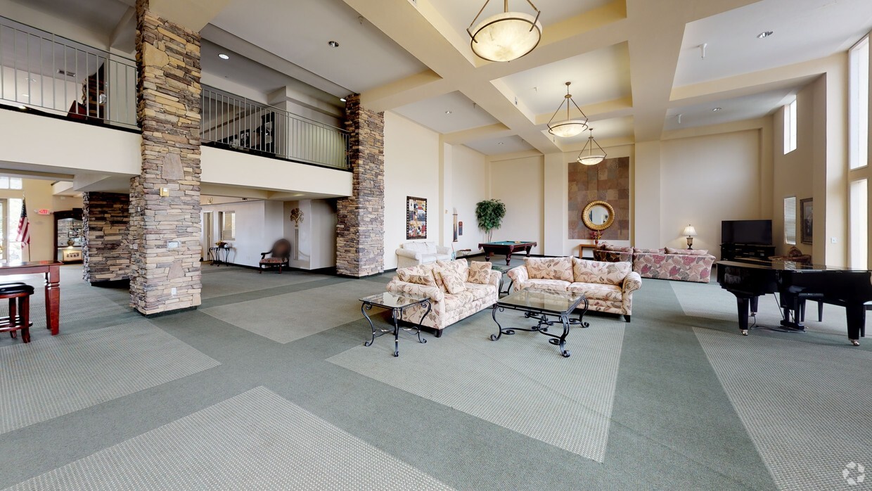 3D Tour - Royal Oaks 55+ Senior Apartment Community