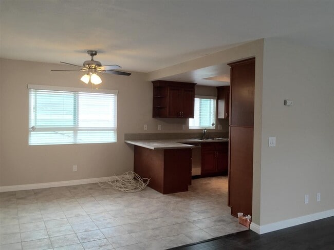 Photo - 2010 Morgan Ln Unit 238-C