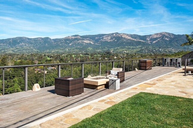 Building Photo - Spectacular View Home for Lease in Bel Air Knolls