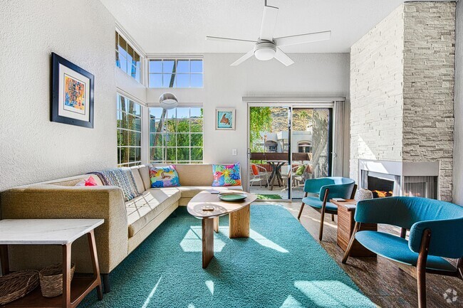 Building Photo - 2601 S Broadmoor Dr Unit 47 Rental