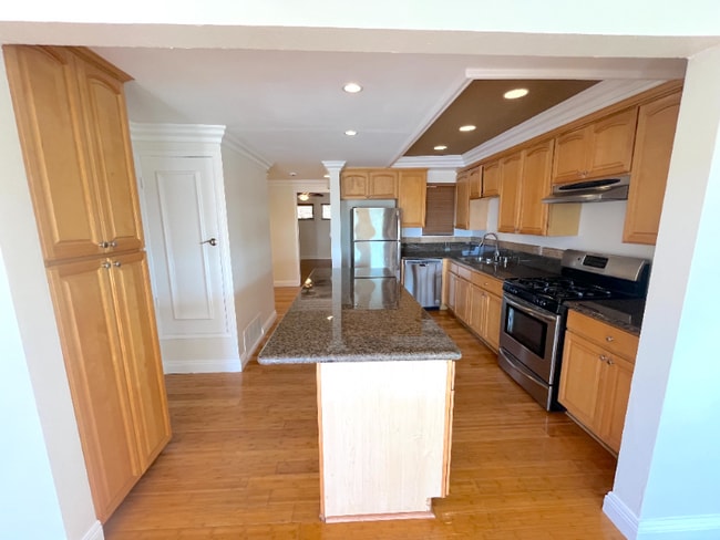 Photo - 100 Cliff Dr Unit 5