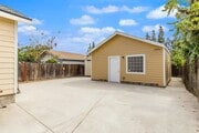 Photo - 940 Cypress Ave Apartment Unit 940B