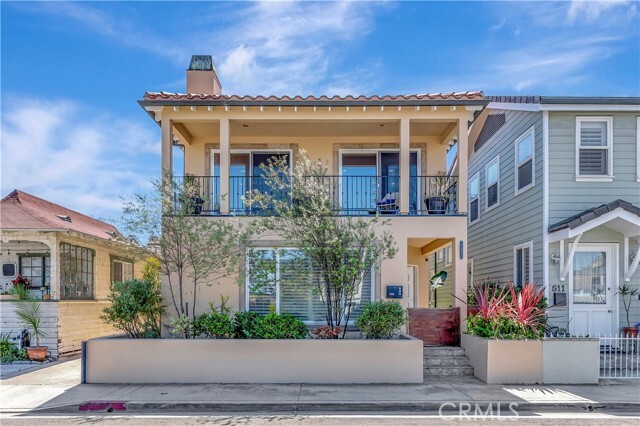 Building Photo - 509 W Balboa Blvd