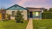 Photo - 5833 Glady St