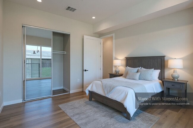 Photo - 5515 Glennie Ln Unit 5513 Glennie Ln.
