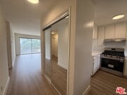 Photo - 523 Ashland Ave Unit 6