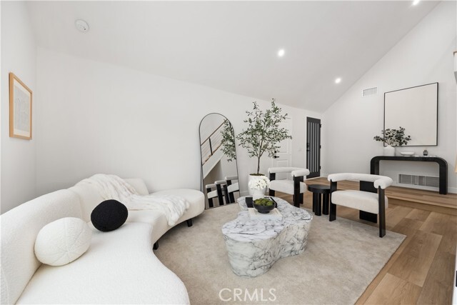 Photo - 24091 Marathon St