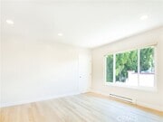 Photo - 2027 Vista Del Mar Ave Unit 6