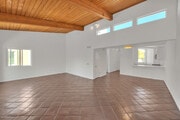 Photo - 310 Bayview Dr House