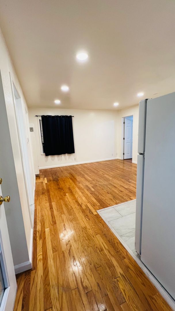 Photo - 3958 Normandie Ave Unit 3958 S. Normandie Ave-B