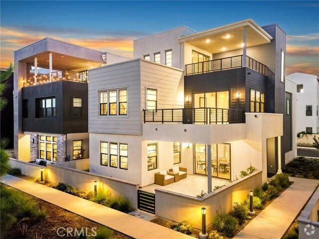 Building Photo - 164 Yugen Rental