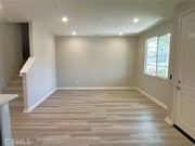 Photo - 880 Arletta Wy