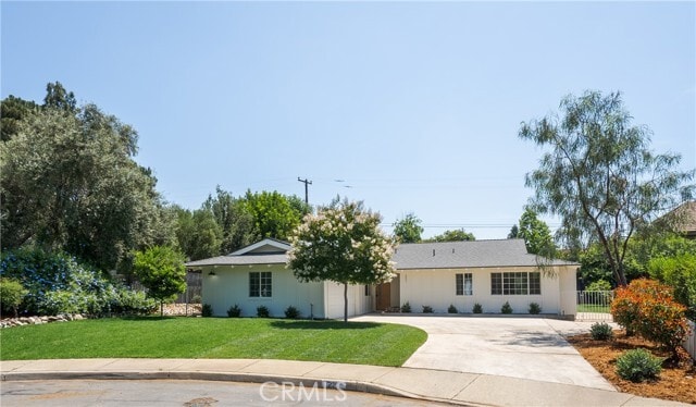 Photo - 221 Wiley Ct