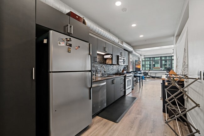 Photo - 1551 Fourth Ave