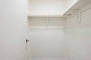 2BR, 2BA - 900SF - Walk In Closet - Campus Crossing Apartments - Northridge