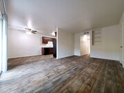Photo - Paseo del Prado Apartments