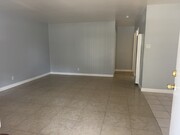 Photo - 614 N Moraga St