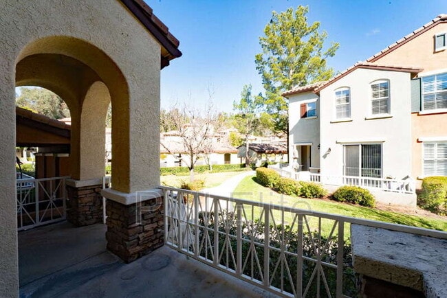 Photo - 28254 Canterbury Ct