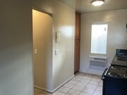 Photo - COMING SOON! Adorable studio in desirable Burbank area! Unit 405 #L