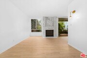 Photo - 406 N Oakhurst Dr Unit 105