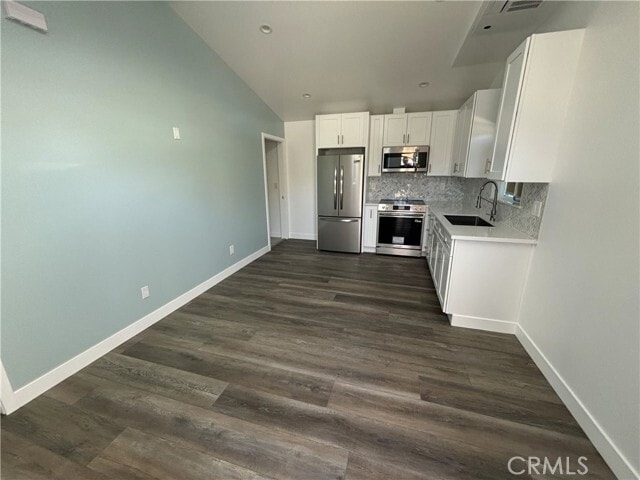 Photo - 10837 Fellows Ave