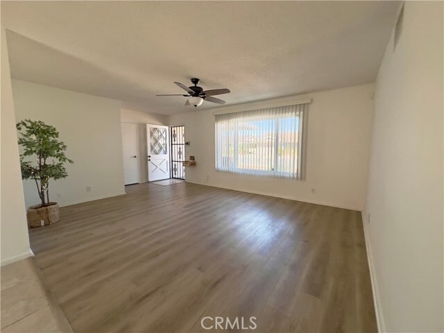 Photo - 1521 W Westmont Ave