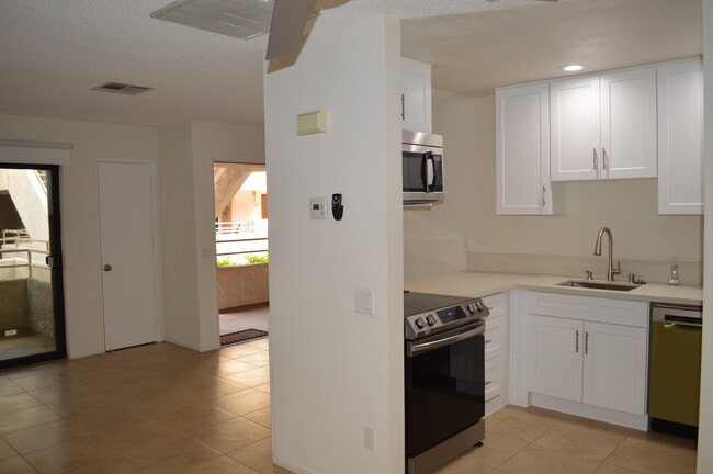 Photo - 464 S. Calle Encilia