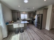 Photo - 10343 Jardine Ave