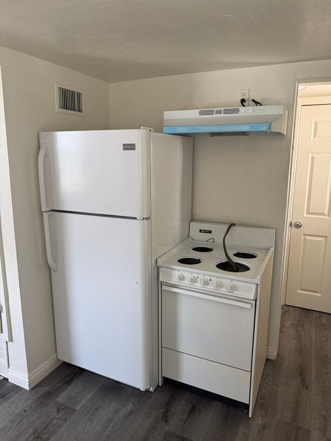 Photo - 11184 Unit A