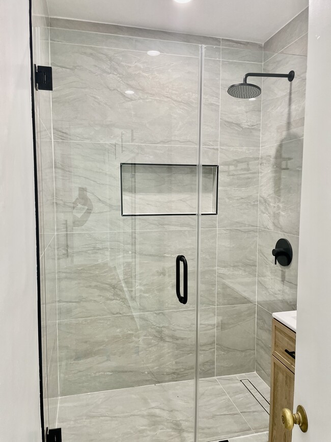 Photo - 3623 1/2 Fletcher Dr Unit 3623 1/2