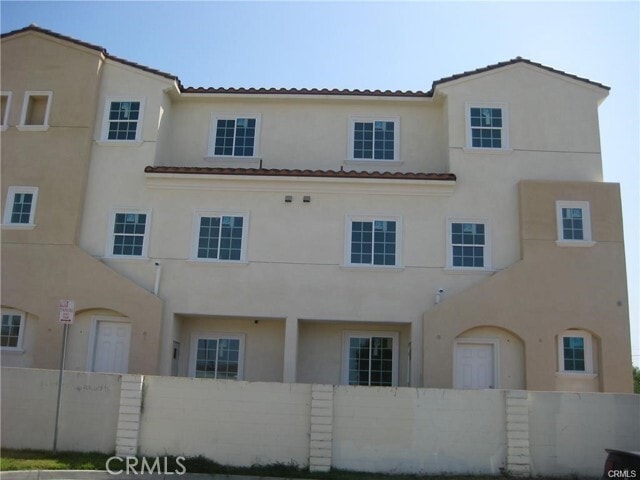 Photo - 926 W La Jolla St Unit E