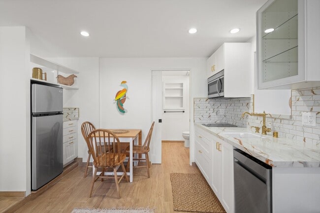 Photo - 2258 Helios Dr