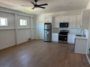 Photo - 2529 W 73rd St