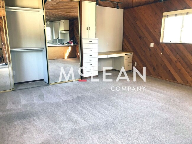 Photo - 5830 Appian Way Unit B