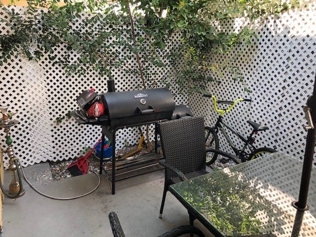 Photo - 727 E Tujunga Ave