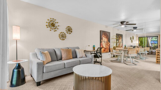 Photo - 2800 N Los Felices Rd Unit 107