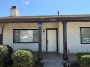 Photo - 1230 Hull Pl Unit 1