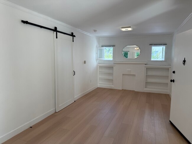 Photo - 8730 Rosewood Ave Unit 8728