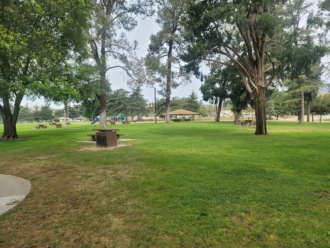 Photo - 545 N 2nd St Unit 2nd St - 545 N #1