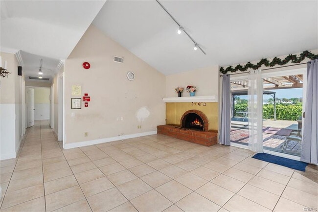 Photo - 24522 Quintana Dr