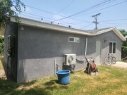Photo - 1221 W 47th St Apartments Unit 2