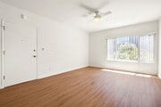 Photo - 1432 16th St Apartment Unit 06