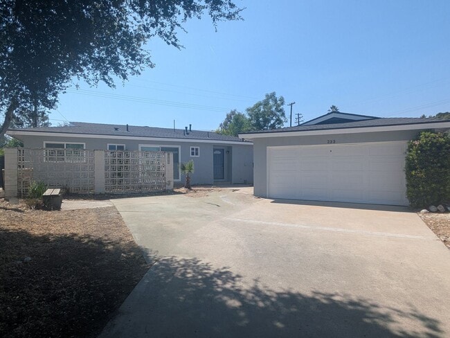 Freshly Remodeled Home Just Steps from Dow... - Freshly Remodeled Home Just Steps from Dow...