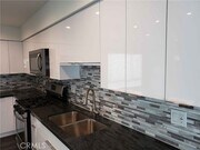 Photo - 2651 S Hobart Blvd Unit 5