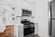 Photo - 1045 E 4th St Unit 14